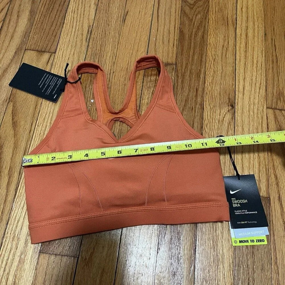 Nike‎ NWT Swoosh Icon Clash Medium Support 1-piece Pad V-neck Sports Bra Orange - Picture 6 of 7
